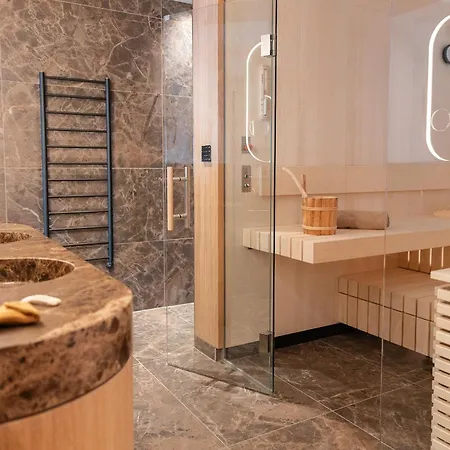 Nesslerhof 5*