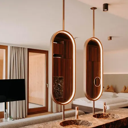 Nesslerhof ホテル グロースアルル