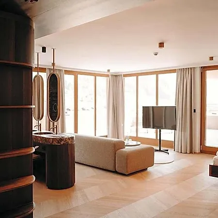 Nesslerhof 5*